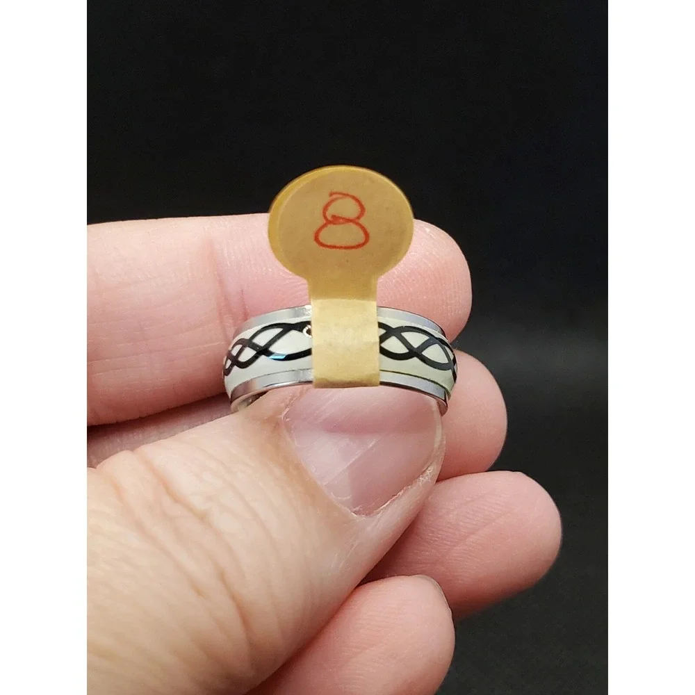 Mens Ring Stainless Steel Celtic Knot Glow In The Dark Sz 8